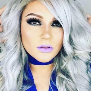 Meet your Posher, Vanesa